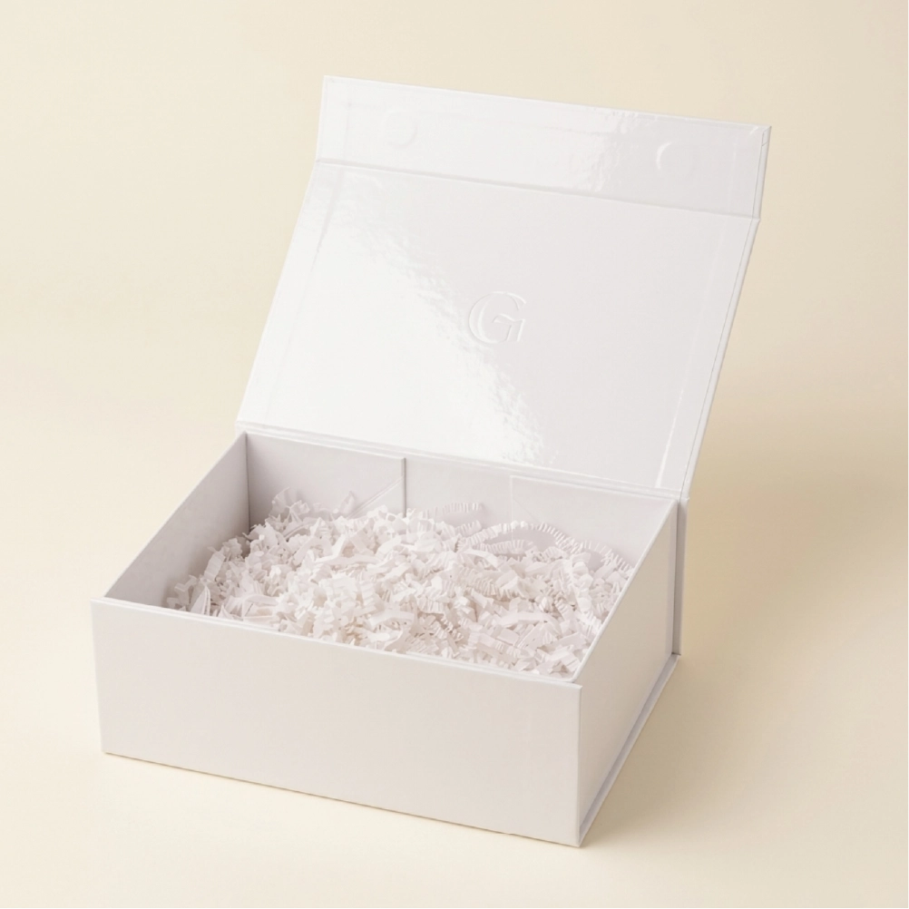 Custom White Glossy Boxes | Best Custom Packaging